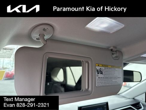 Used 2020 Toyota RAV4 LE image 29