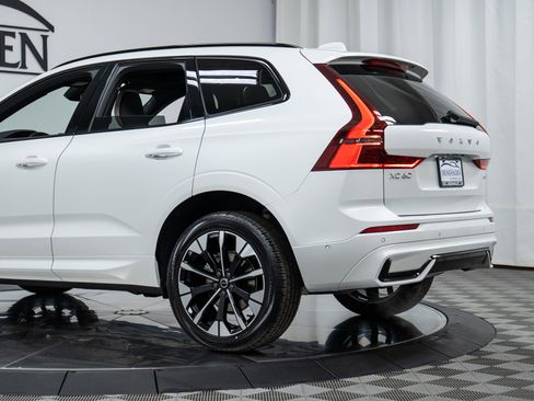 New 2026 Volvo XC60 B5 Plus w/ Climate Package image 29