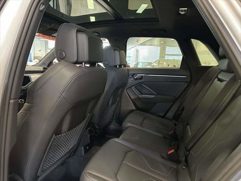 Used 2025 Audi Q3 2.0T Premium w/ Convenience Package image 10