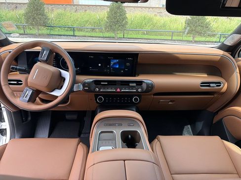 New 2026 Hyundai Palisade Calligraphy AWD/4WD image 16
