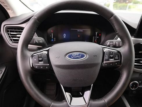 Certified 2024 Ford Escape Active w/ Cold Weather Package FWD image 11