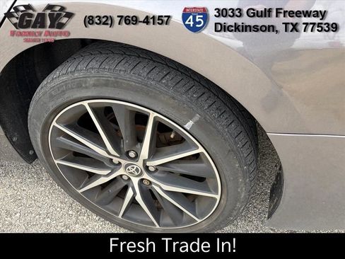 Used 2021 Toyota Camry SE image 9