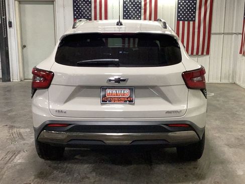 New 2026 Chevrolet Trax ACTIV image 5