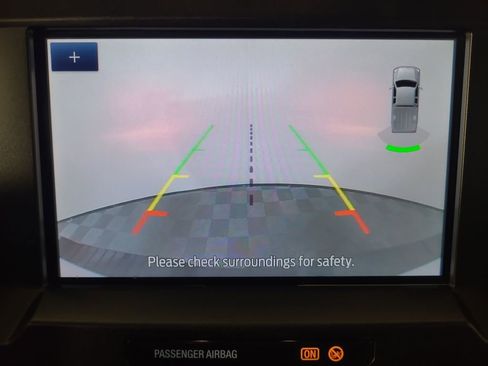 Used 2021 Ford F250 XLT w/ XLT Premium Package image 9