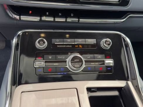 Used 2019 Lincoln Navigator Black Label AWD/4WD image 15