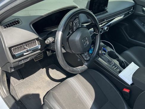 Used 2024 Honda Civic Sport image 5