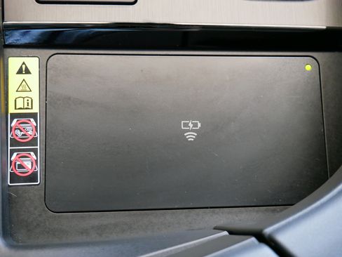 Used 2023 Lexus ES 250 w/ Premium Package AWD/4WD image 30