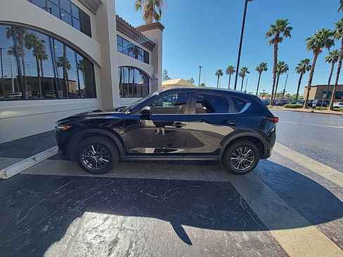 Used 2020 MAZDA CX-5 Touring FWD image 2