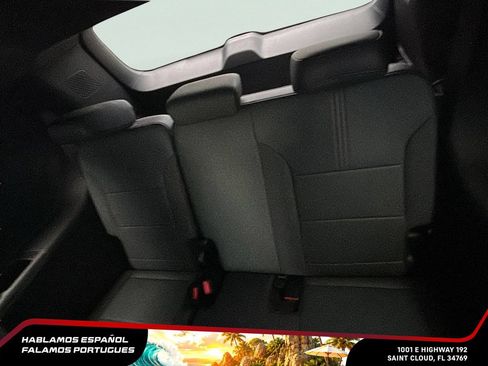 New 2026 GMC Acadia AT4 w/ Luxury Package AWD/4WD image 24