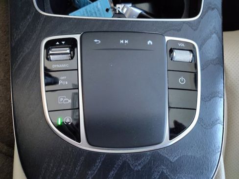 Used 2022 Mercedes-Benz E 350 Sedan image 25