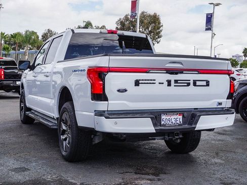 Used 2023 Ford F150 Lightning Lariat w/ Equipment Group 511A High image 5