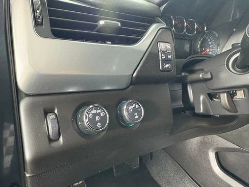 Used 2019 Chevrolet Tahoe LT AWD/4WD image 16