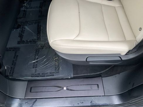 Used 2017 Tesla Model X 75D image 26