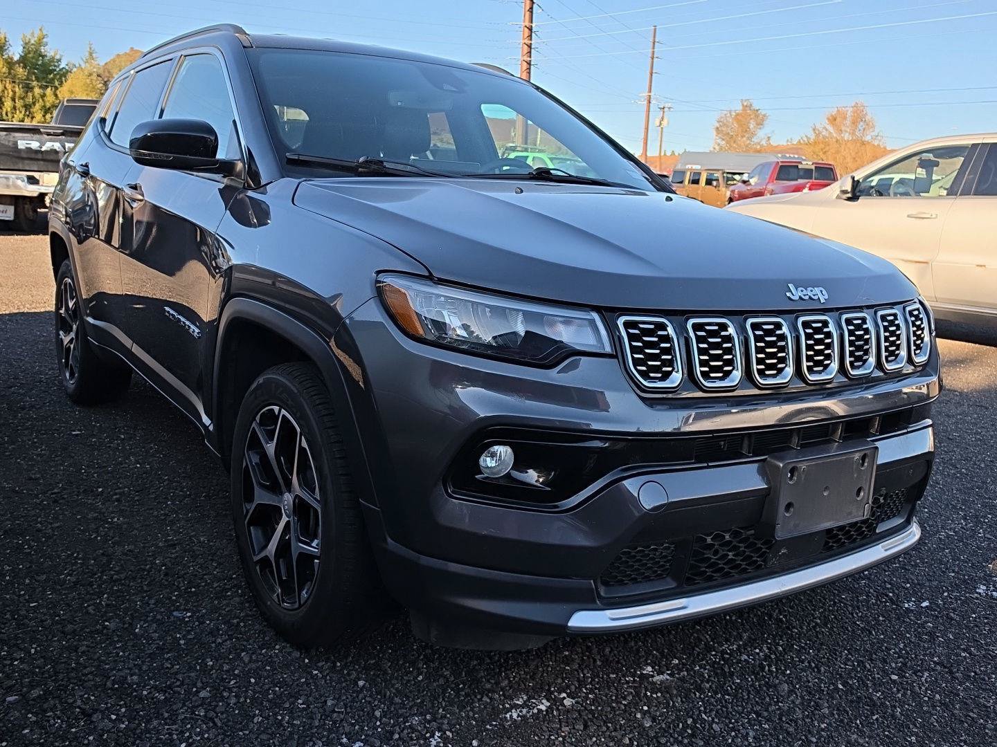 Certified 2024 Jeep Compass Limited AWD/4WD image 2
