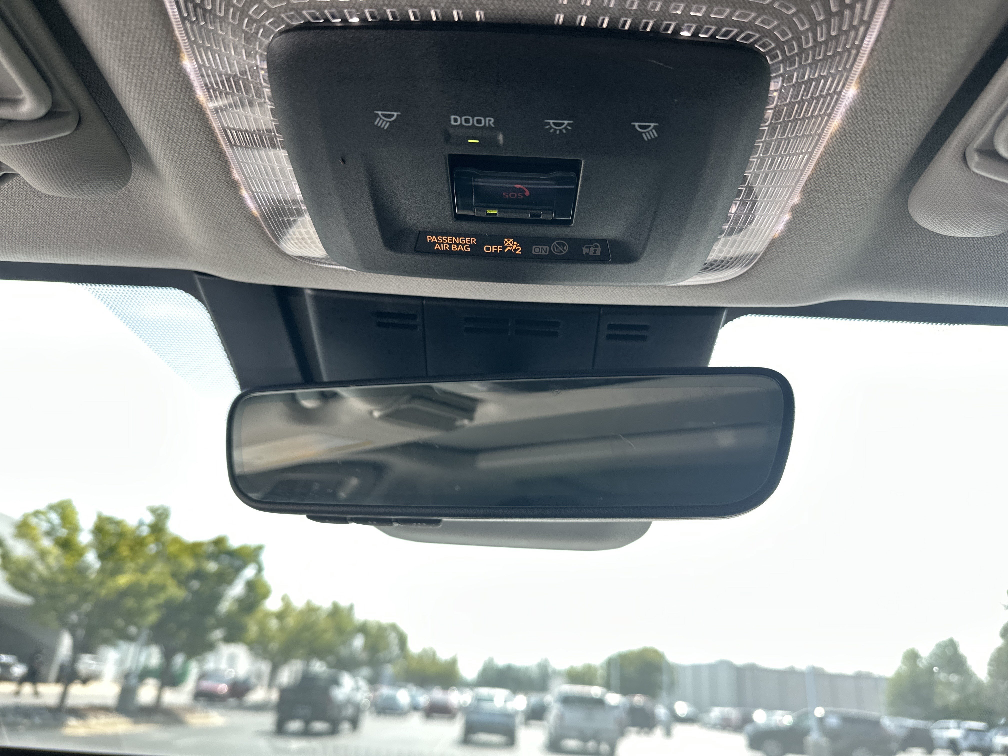 Used 2024 Toyota Prius Limited FWD image 27