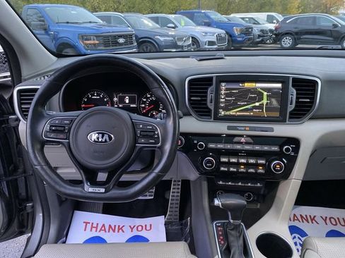 Used 2018 Kia Sportage SX image 5