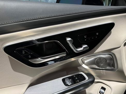 Certified 2026 Mercedes-Benz CLE 300 4MATIC Coupe image 12