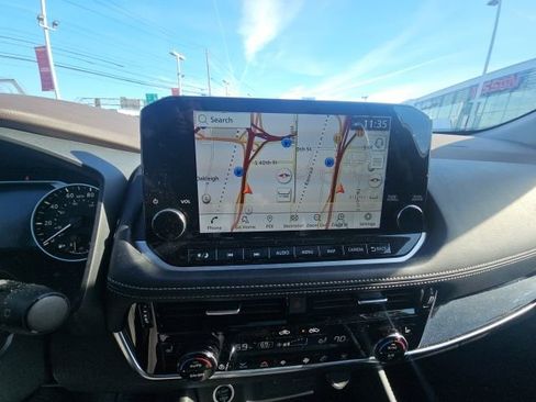 Certified 2023 Nissan Rogue SL w/ SL Premium Package image 18