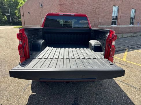 New 2026 Chevrolet Silverado 1500 W/T w/ WT Value Package AWD/4WD image 9