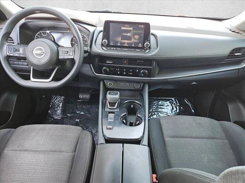 Used 2021 Nissan Rogue S FWD image 19