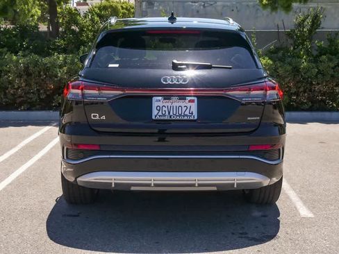 Used 2023 Audi Q4 e-tron Prestige w/ 20" Wheel Package AWD/4WD image 8
