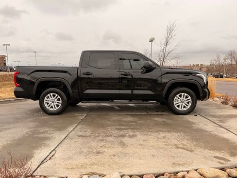 Used 2024 Toyota Tundra SR5 AWD/4WD image 11