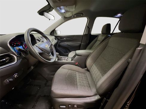 Used 2024 Chevrolet Equinox LT image 22