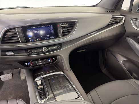 Used 2023 Buick Enclave Essence w/ Experience Buick Package AWD/4WD image 11