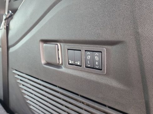 New 2026 GMC Yukon Elevation w/ Elevation Premium Package image 55