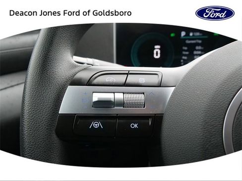 Used 2025 Hyundai Santa Cruz SEL image 19