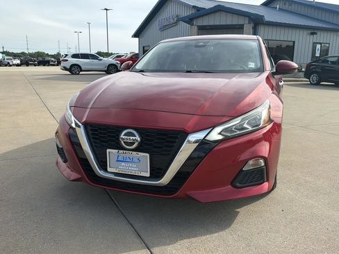 Used 2020 Nissan Altima 2.5 SL FWD image 31