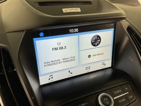 Used 2017 Ford Escape SE w/ Equipment Group 201A image 14