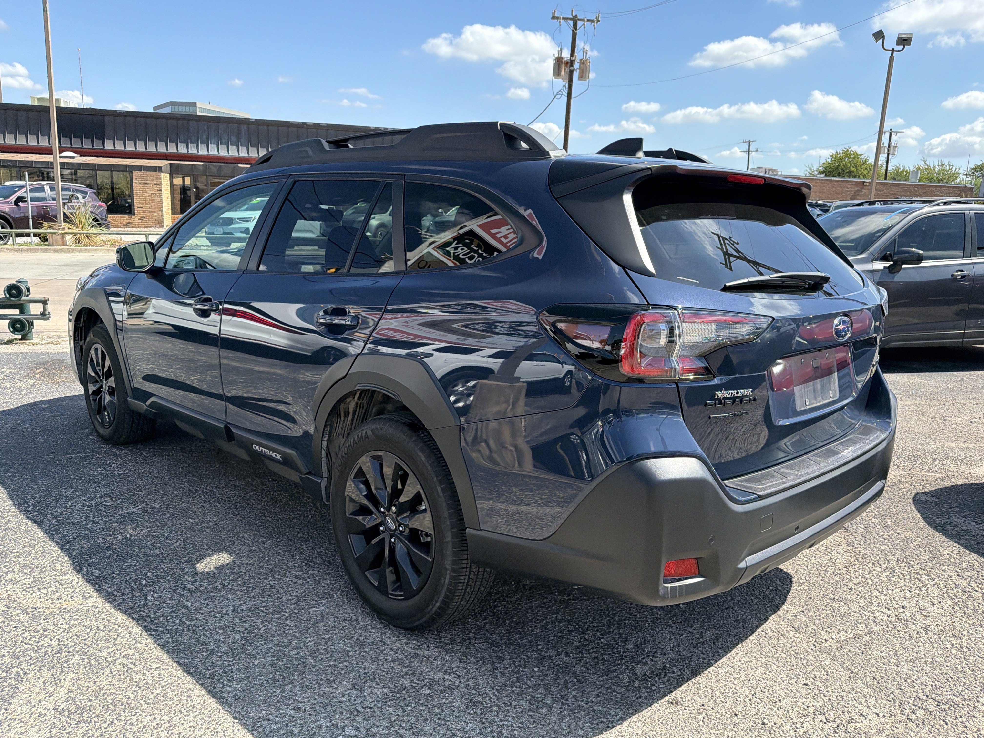 Certified 2024 Subaru Outback Onyx Edition AWD/4WD image 5