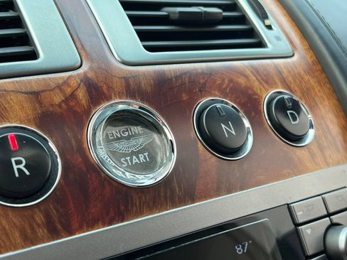 Used 2006 Aston Martin DB9 Volante RWD image 21