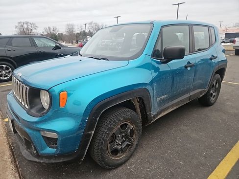 Used 2019 Jeep Renegade Sport image 2