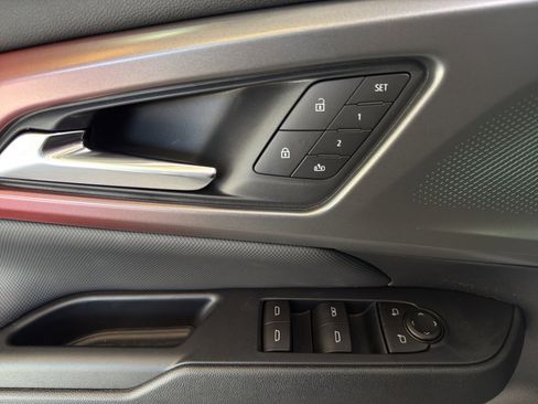 New 2026 Chevrolet Equinox EV RS image 27