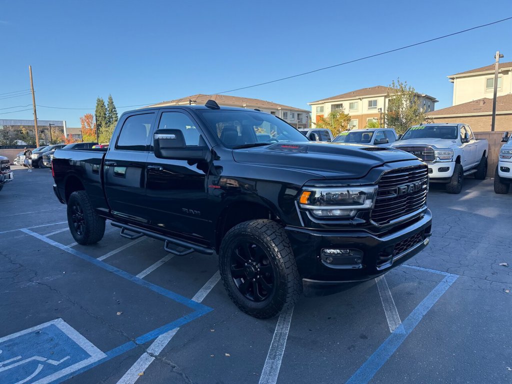 Used 2023 RAM 2500 Laramie AWD/4WD image 3