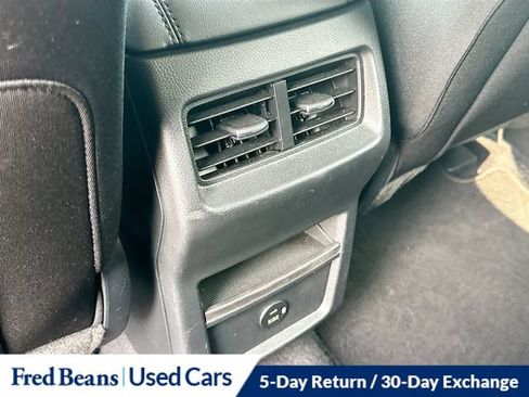 Used 2022 Ford Edge SE w/ Black Appearance Package AWD/4WD image 30