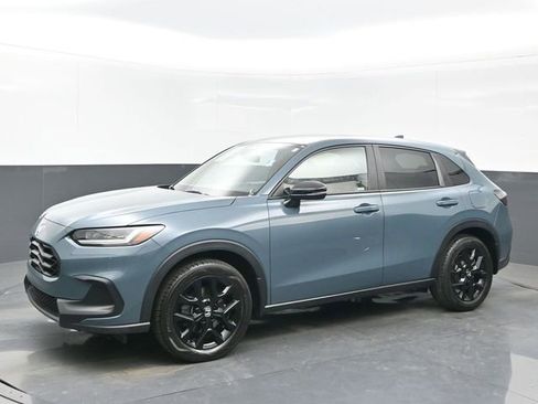 Certified 2024 Honda HR-V Sport image 2