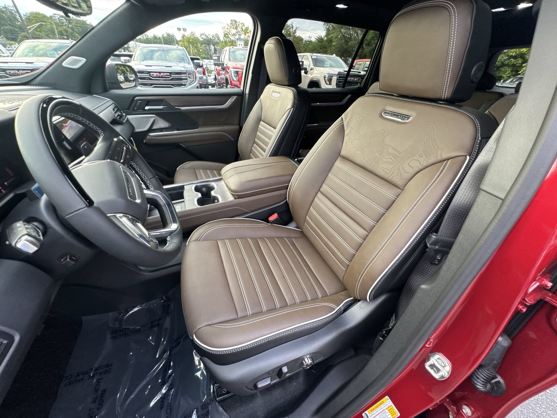 New 2027 GMC Acadia Denali Ultimate AWD/4WD image 13
