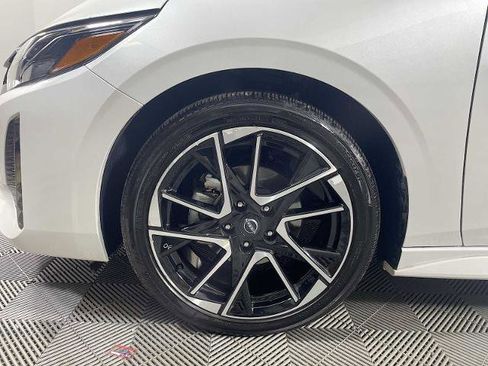 Certified 2024 Nissan Sentra SR w/ SR Premium Package image 28