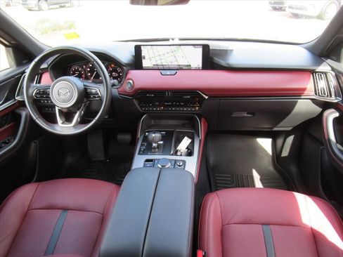 Used 2025 MAZDA CX-70 3.3 Turbo S w/ Premium Package image 12