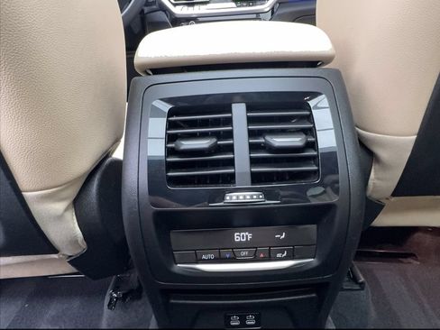 Used 2024 BMW X3 sDrive30i w/ Convenience Package w/ZPA RWD image 40