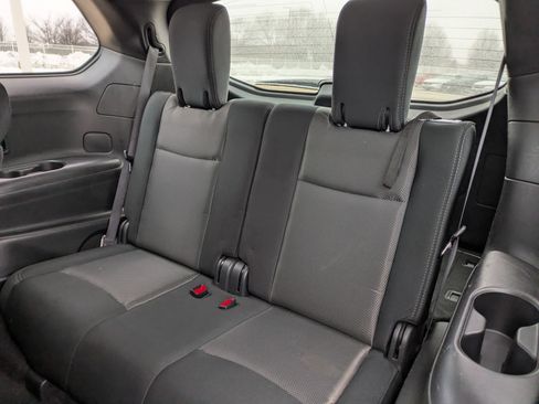 Used 2017 Nissan Pathfinder SV w/ SV Tech Package image 25