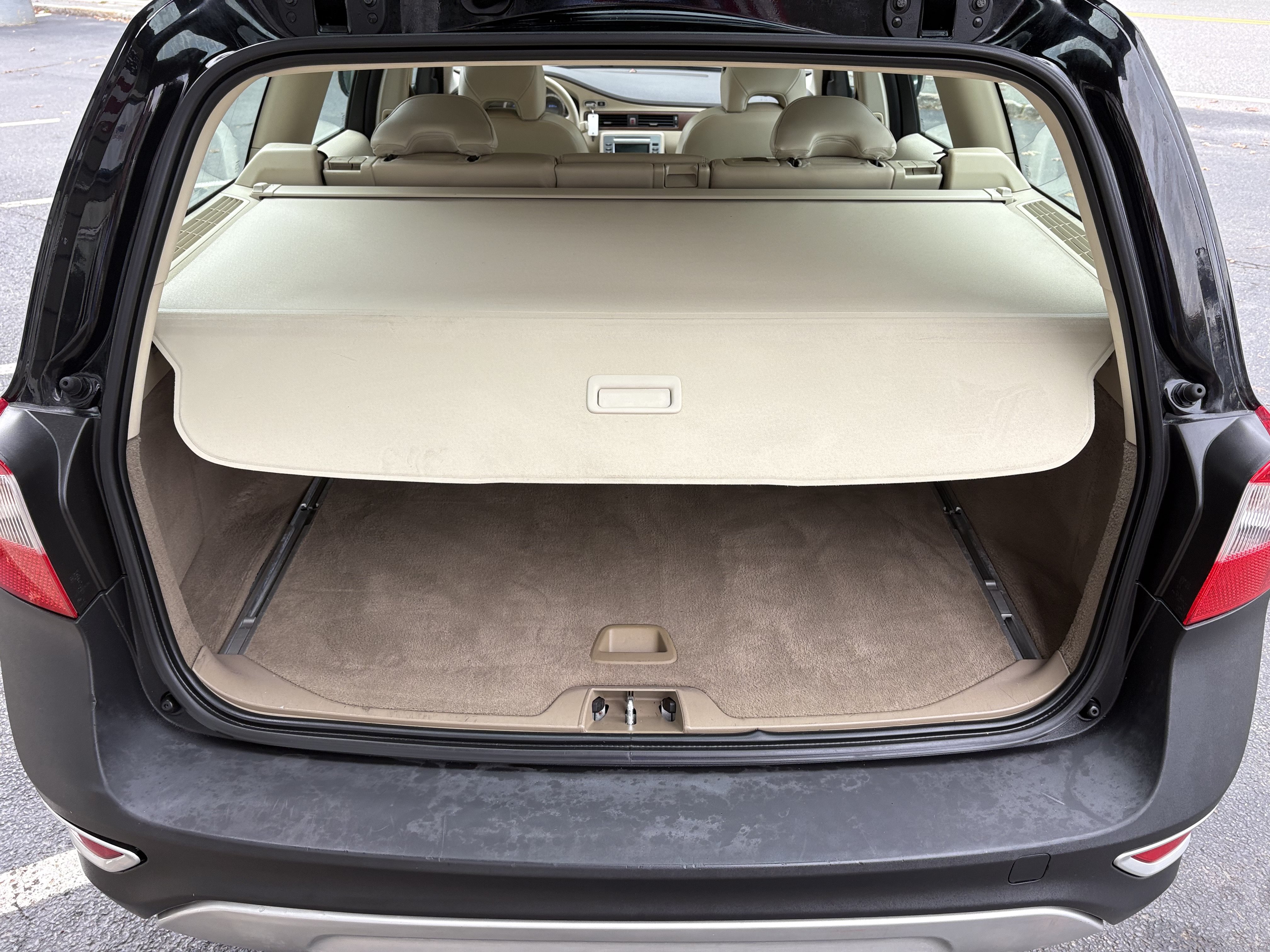 Used 2010 Volvo XC70 3.2 AWD/4WD image 20