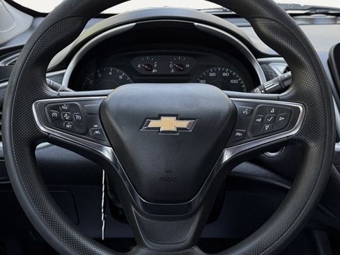 Used 2023 Chevrolet Malibu LT w/ Driver Confidence Package FWD image 18
