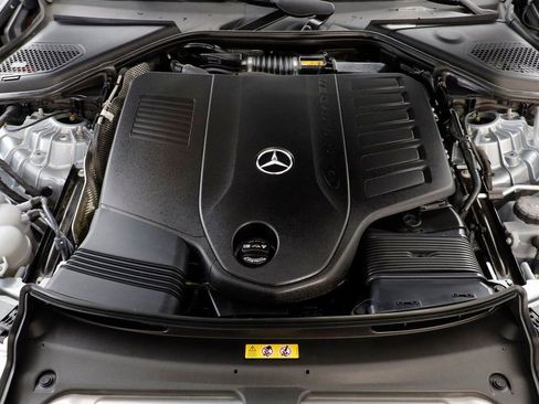 Used 2025 Mercedes-Benz E 450 4MATIC All-Terrain Wagon image 22