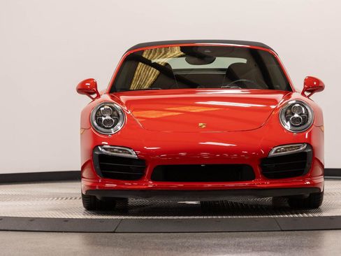 Used 2015 Porsche 911 Turbo S AWD/4WD image 30