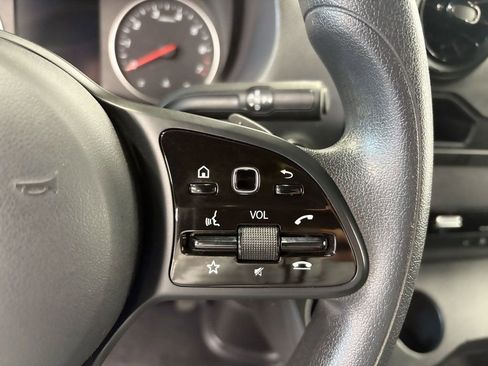 Used 2023 Mercedes-Benz Sprinter 1500 image 12