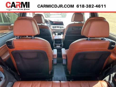 Used 2021 BMW X7 M50i AWD/4WD image 47